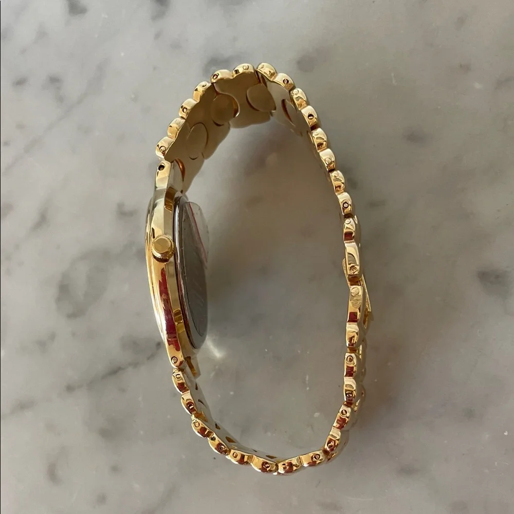 GIVENCHY Vintage 90's Quartz Gold Bracelet Black Dial Women's Watch